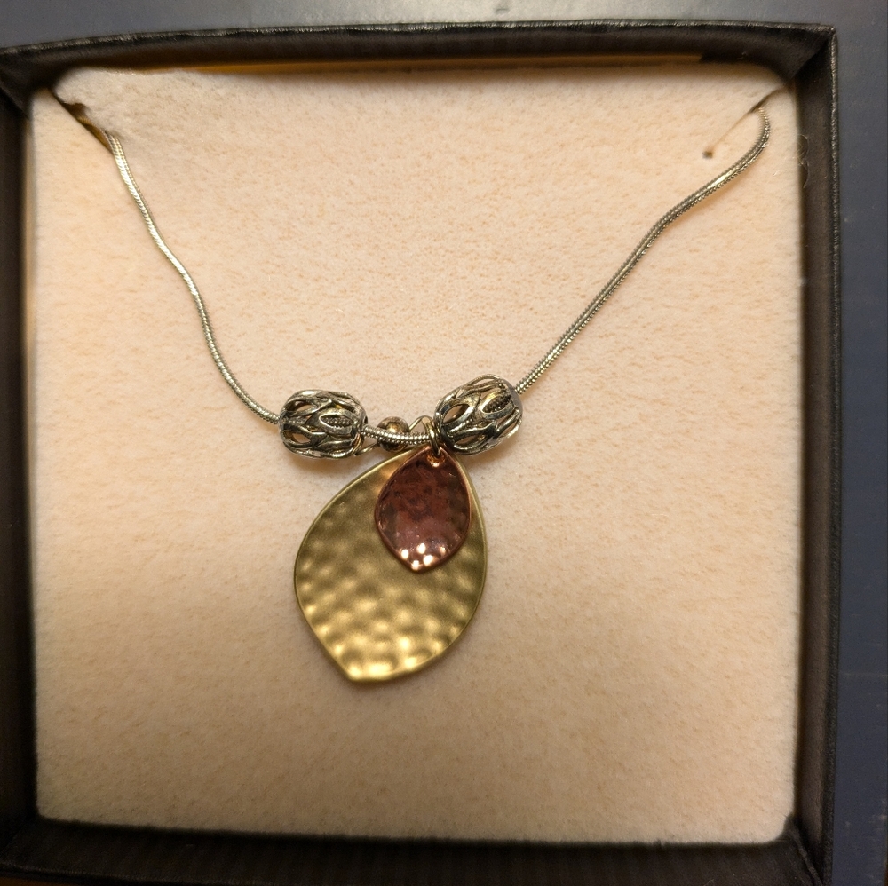 Multi colored Necklace
